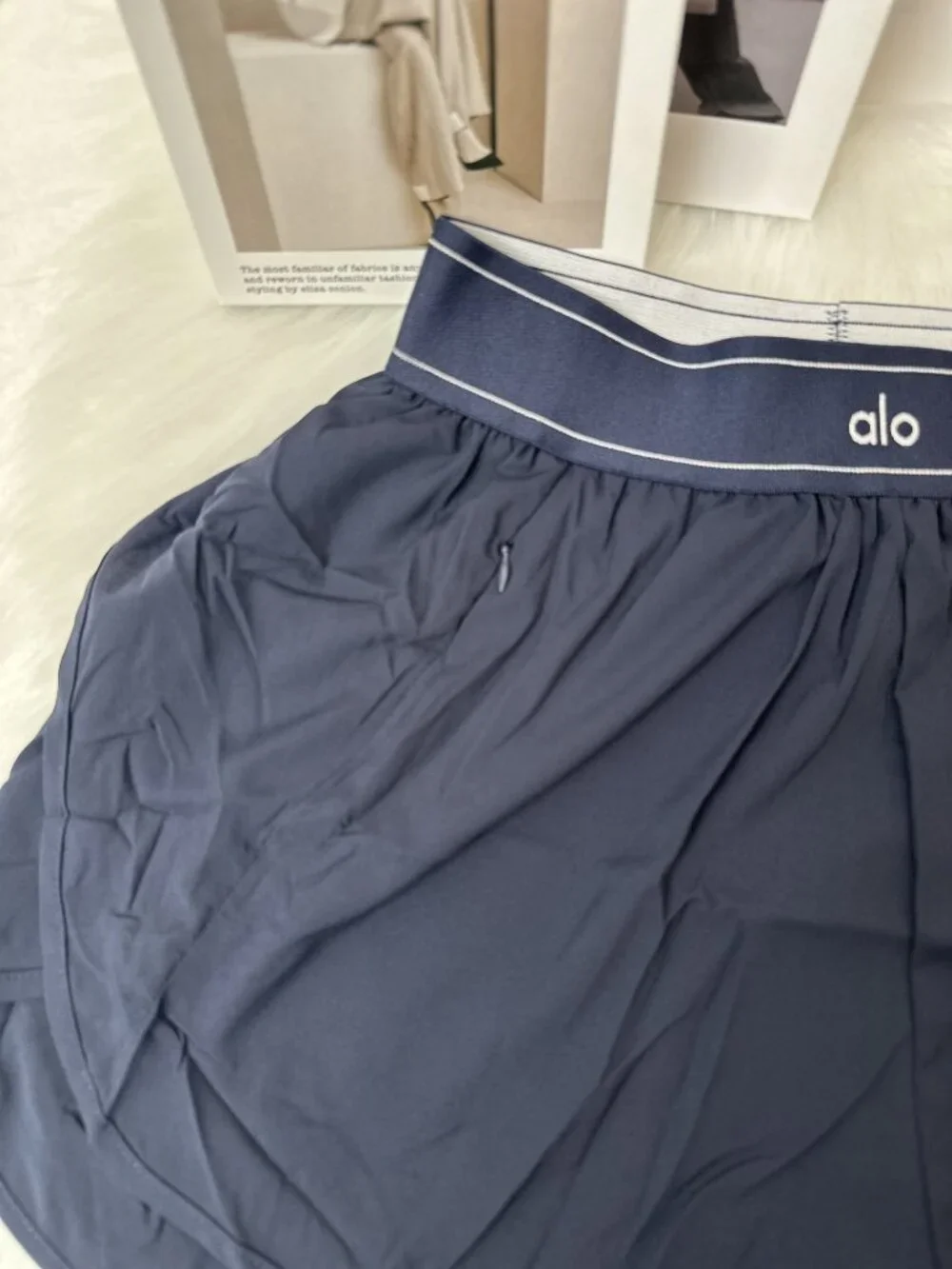 Women's ALO Yoga Athletic Shorts Sz S